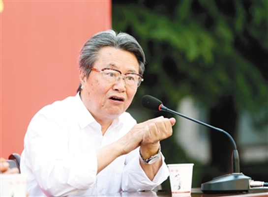 肖云儒：肖云儒：從『紙上的學(xué)問(wèn)』到『生命的學(xué)問(wèn)』